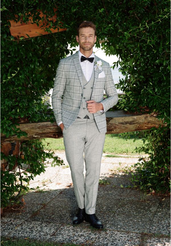 Three-piece suit combo, Light blue